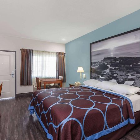 Super 8 By Wyndham El Cajon San Diego Exterior photo