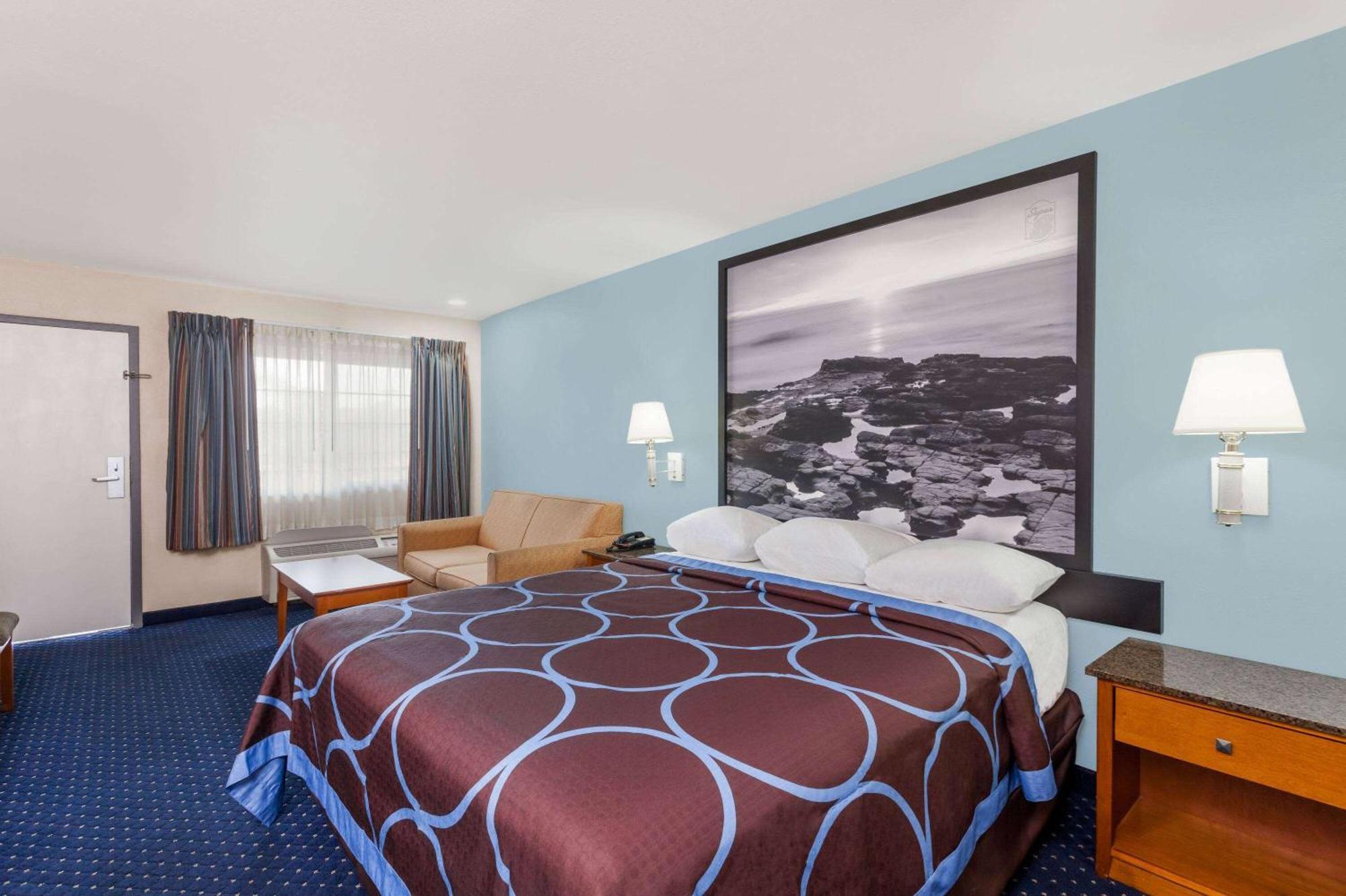Super 8 By Wyndham El Cajon San Diego Exterior photo